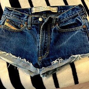 Diesel Jean short -cheeky -size 28 but fits like a 25
